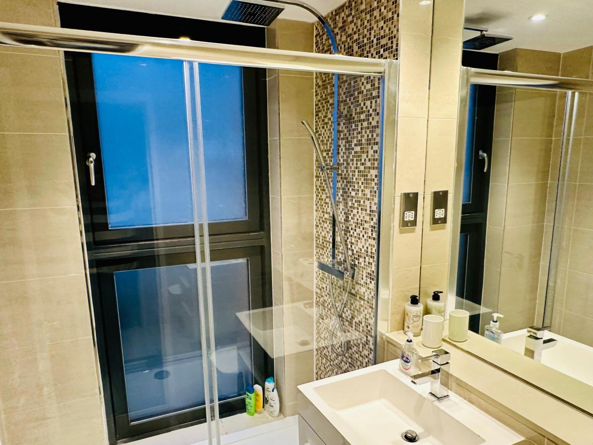 London Regency Apartment Екстер'єр фото
