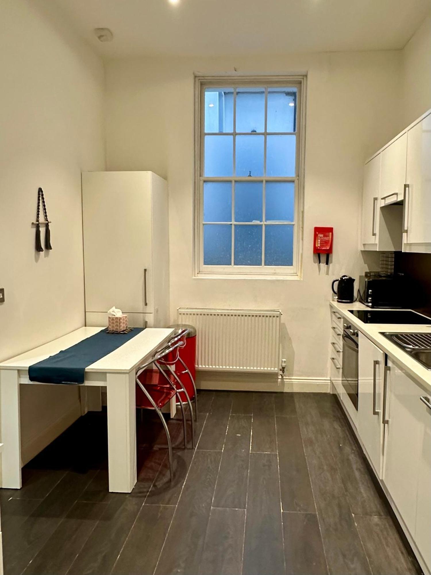 London Regency Apartment Екстер'єр фото