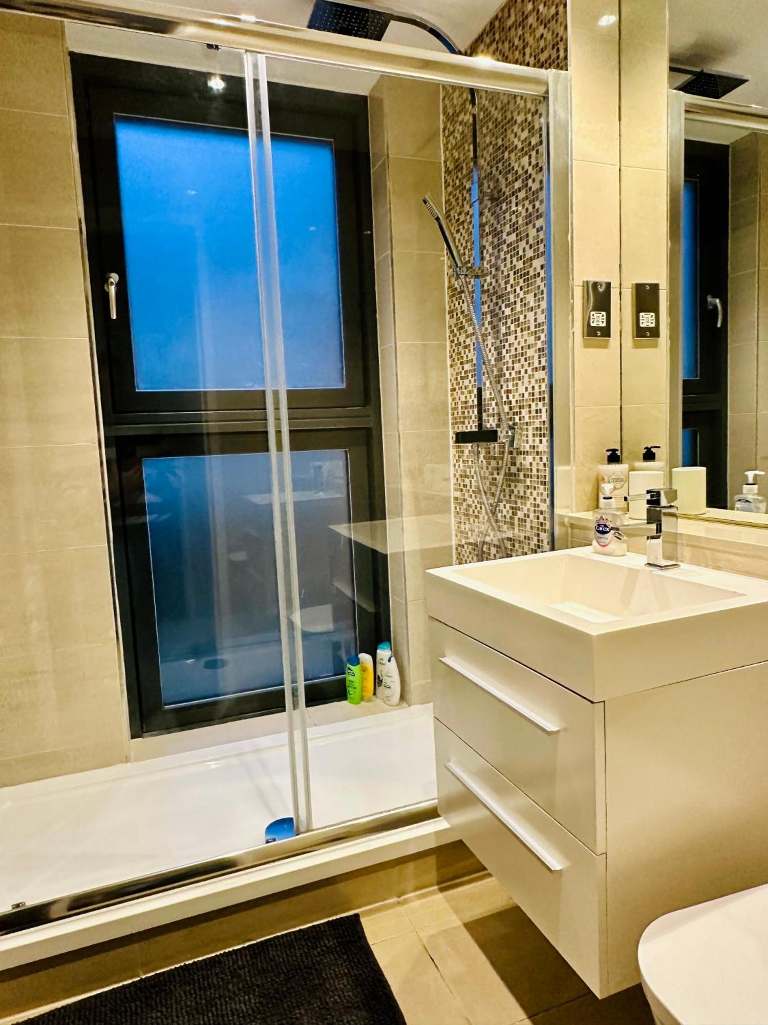 London Regency Apartment Екстер'єр фото
